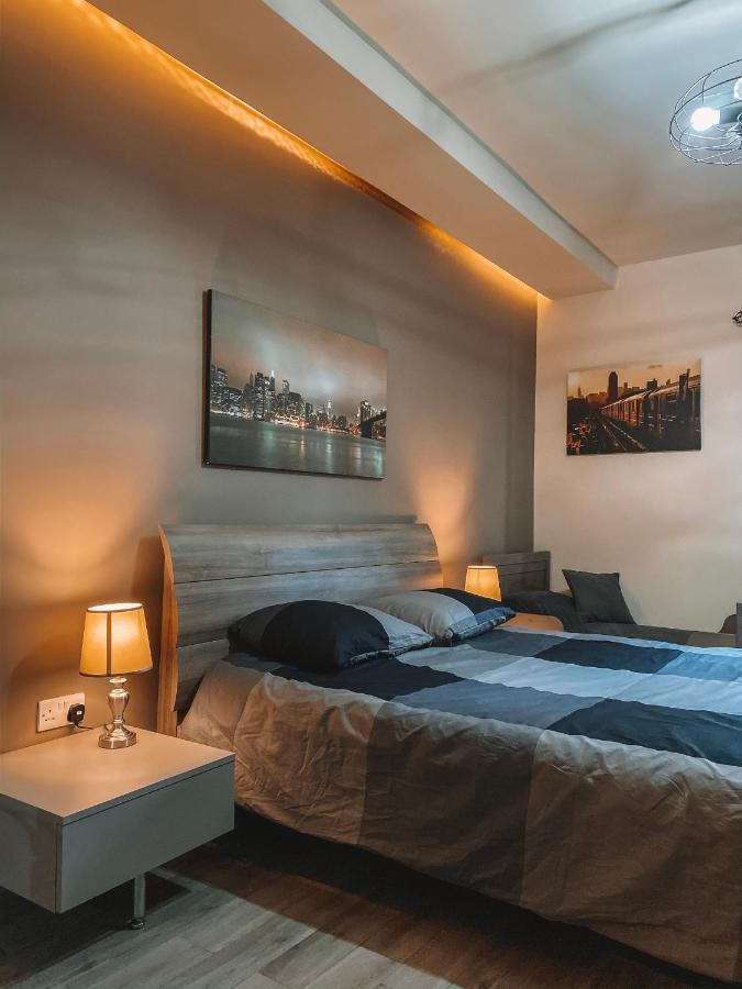 Lovely Modern Apartment In St.Julian سانت جوليان المظهر الخارجي الصورة
