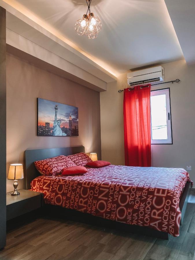 Lovely Modern Apartment In St.Julian سانت جوليان المظهر الخارجي الصورة